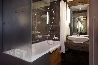 Superior Room with Old Town View Radisson Blu Hotel Olümpia Photo