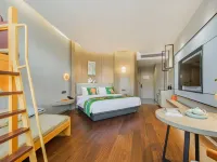 安吉中南度假·獅王酒店 鄰近中南百草原-長頸鹿館的酒店