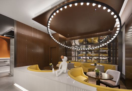 2. 햄튼 바이 힐튼..