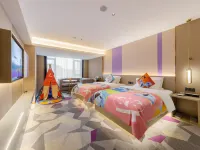 Lavande Hotel (Dongguan Nancheng International Trade Pedestrian Street) - balcony