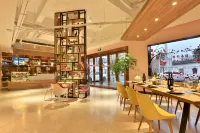 Young Hotel (Yiwu Fotang Ancient Town Old Street) - bar