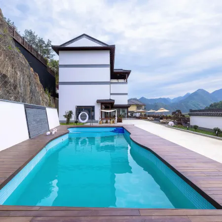 Tonglu Cloudy Mountain & Creek Fun Home（YALU Rafting）