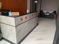 Yiju Apartment