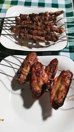 Yanqi Xiaoshe Отели рядом с достопримечательностью «Gaoguan Waterfall»