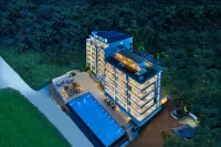 Miao Zai Shan Ye resort hotel (Yangshuo Yulong River Qian Gu Qing Branch) - 5 Yıldız