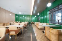 Aksu Huarui Hotel Hotels in Aksu City