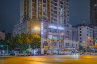 HUA DENG HOTEL Hotels in Dazhu