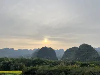 興義萬峰林閤兮山舍民宿 - 陽台