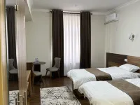 可麗布麗飯店 布哈拉住宿飯店