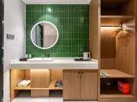 hanshemeisujiudian（xijingyiyuandian） Hotels in Xijing Hospital/Tonghua Men