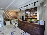 Burqin Lanfeng Holiday Hotel