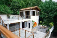 青城山雲書·拾裏秘湯温泉民宿 五龍溝周辺のホテル