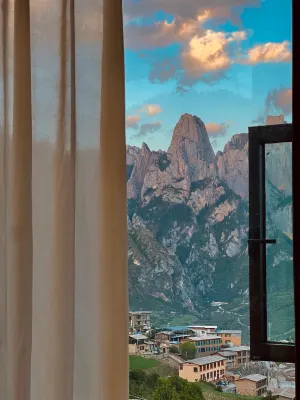 ShanWang· Holiday Sunrise Beauty Accommodation (Dari Observation Deck Store)