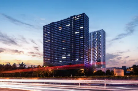 Atour X Hotel Dacheng Road PLA 301 General Hospital