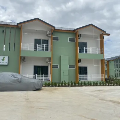 Dino Homestay Hotels near Sri Lanna National Park