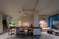 Shangri La Tianji Cloud Resort Beauty Hotel (Dukezong Ancient City Store)
