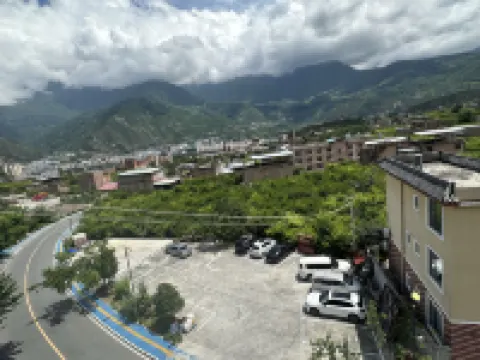 Maoxian Yunding Township