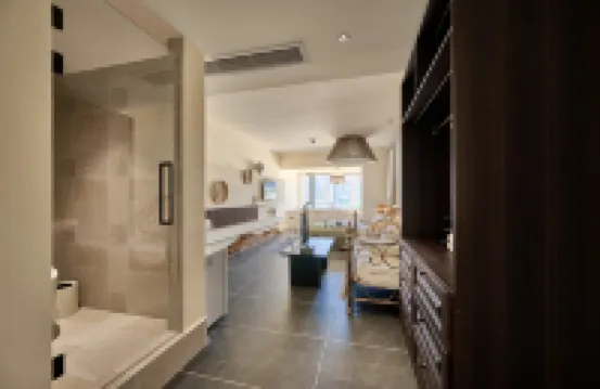 Yishi · onetime High-rise River View Homestay (Jiefangbei Area Hong Ya Dong)