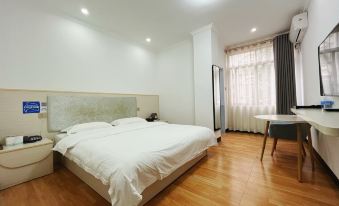 Guigang Yueshang Hotel (Jiangnan Middle School Vocational Education Center)