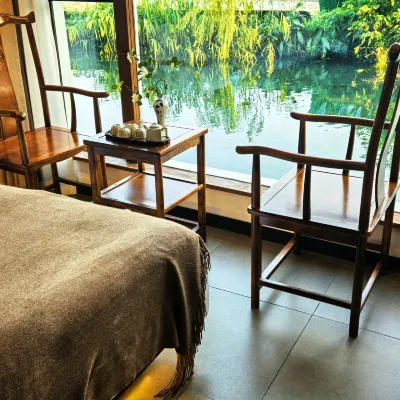 Suhe Xiaozhu · Encounter Riverside Boutique Homestay Hotels near Lindun Road Station