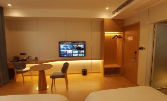 Xinyue Hotel (Lushan High-Speed Railway Station)