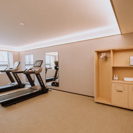 JI Hotel (Dezhou Laoling Xingguang Dadao Film City)