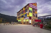 Chunshanju Hotel di Shuyang Town