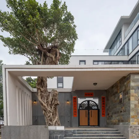 Room 101, No. 40 Chelu Village, Zhangzhou Town, Zhanjiang, Guangdong, China