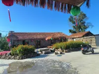 Shishe Homestay