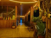 Manghong Hostel