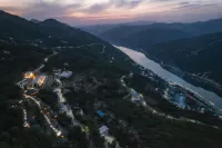 Yinju Xiangli Qingmugua Zhi Wei Vacation Apartment