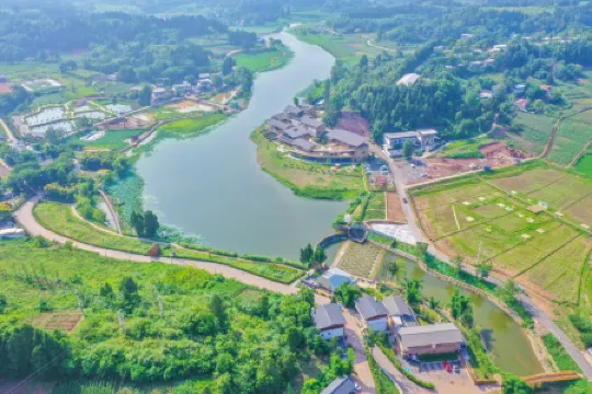 Lezhi Qi’an Resort Hotel