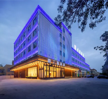 Yunji Hotel Hotels in Luntai