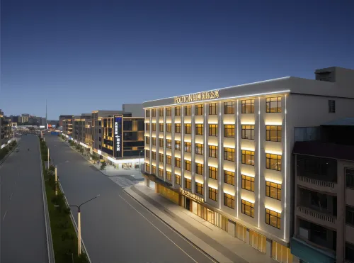 Pelton International Apartment (Bolei Yuanzhou Store, Huizhou)