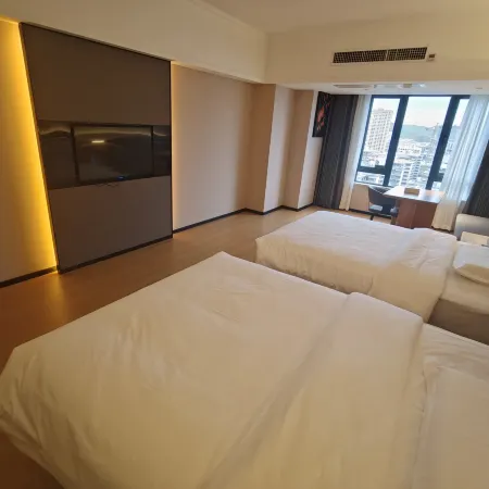 Luxi Kaijing International Hotel (Manshi District Business Plaza)