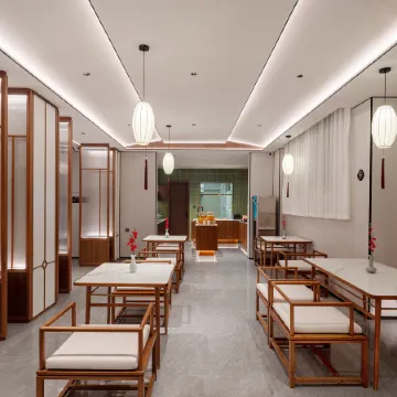 Moshang Qingju Hotel (Nanyang Neixiang Station Geological Plaza)