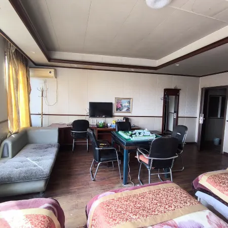 Mangkang Chongqing Hotel