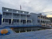 NanJiDaoSanPanMinSu - Pool