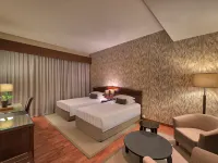 Majestic City Retreat Hotel Hotels near Titanic
