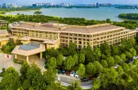 Crowne Plaza Xuzhou Dalong Lake Hotels in New Urban Area