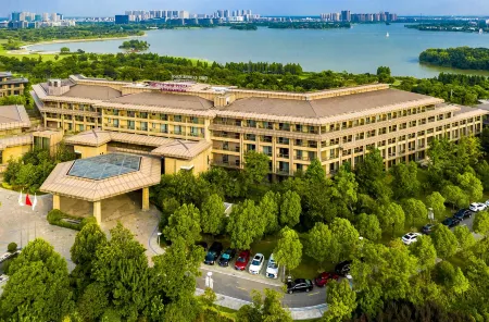 Crowne Plaza Xuzhou Dalong Lake Отели в г. Сюйчжоу