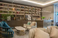 EZZI Hotel (Nantong Haohe Scenic Area Haierxiang Subway Station)