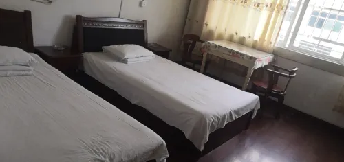 Changshu Tonghua Hotel