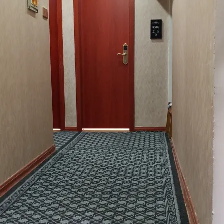 Luxi Tuanjie Business Hotel