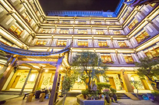 Boyuan Inn