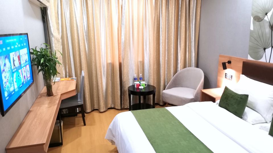 GreenTree Inn Yixing Zhangzhu Express Hotel