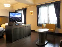 Hotel Monterey La Soeur Osaka Hotels near Kyōbashi Station