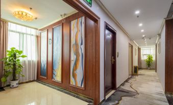 Chengbang Hotel (Shenzhen Dahe)