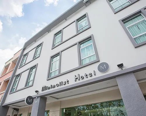 Minimalist Hotel Hotels in Plentong