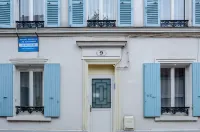 Résidence Hôtel le Relais Amélie Hotels near Stadium Plaine